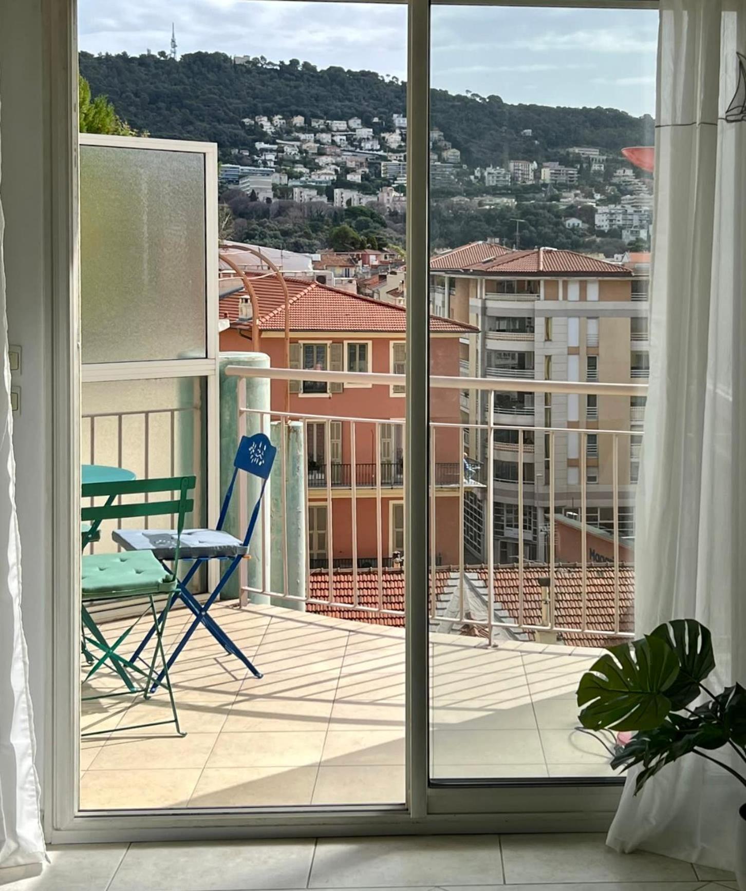 Risso - One Bedroom With Pool, Newly Renovated In Spring 2024 Nice Dış mekan fotoğraf