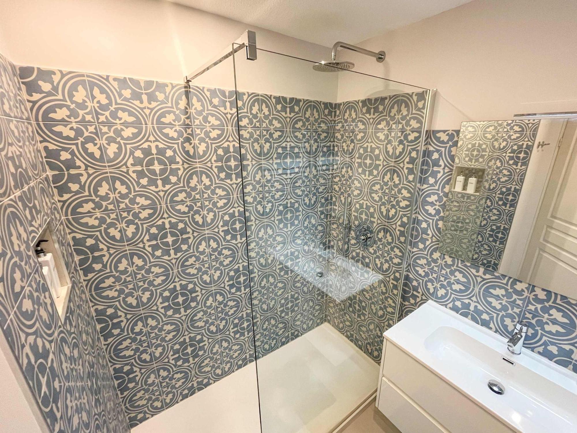 Risso - One Bedroom With Pool, Newly Renovated In Spring 2024 Nice Dış mekan fotoğraf
